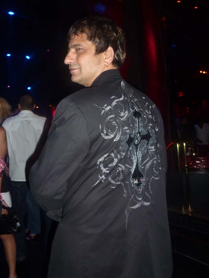 LIAP1000469.jpg