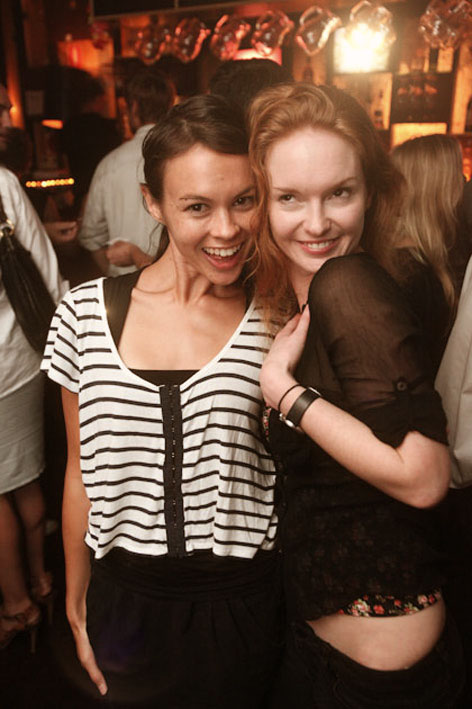 Heckler_XmasParty2010_06.jpg
