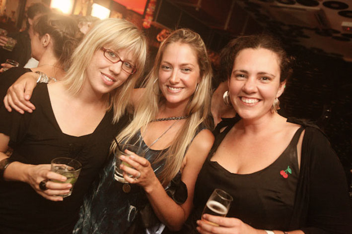 Heckler_XmasParty2010_08.jpg