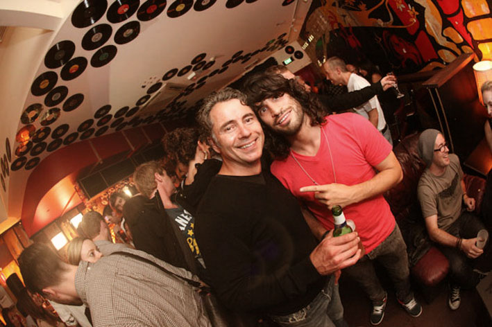 Heckler_XmasParty2010_12.jpg