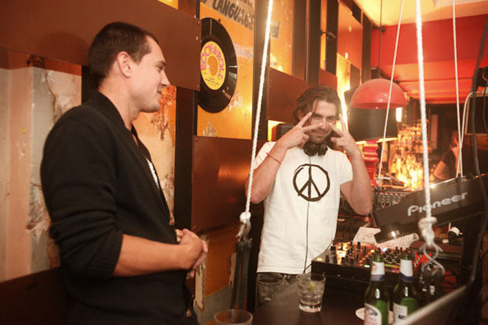 Heckler_XmasParty2010_13.jpg