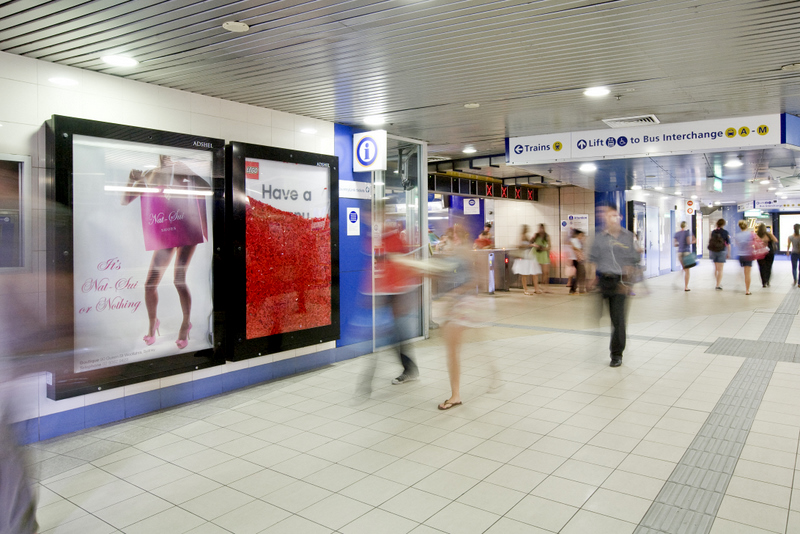 adshel-lego-bondi junction_6710.jpg