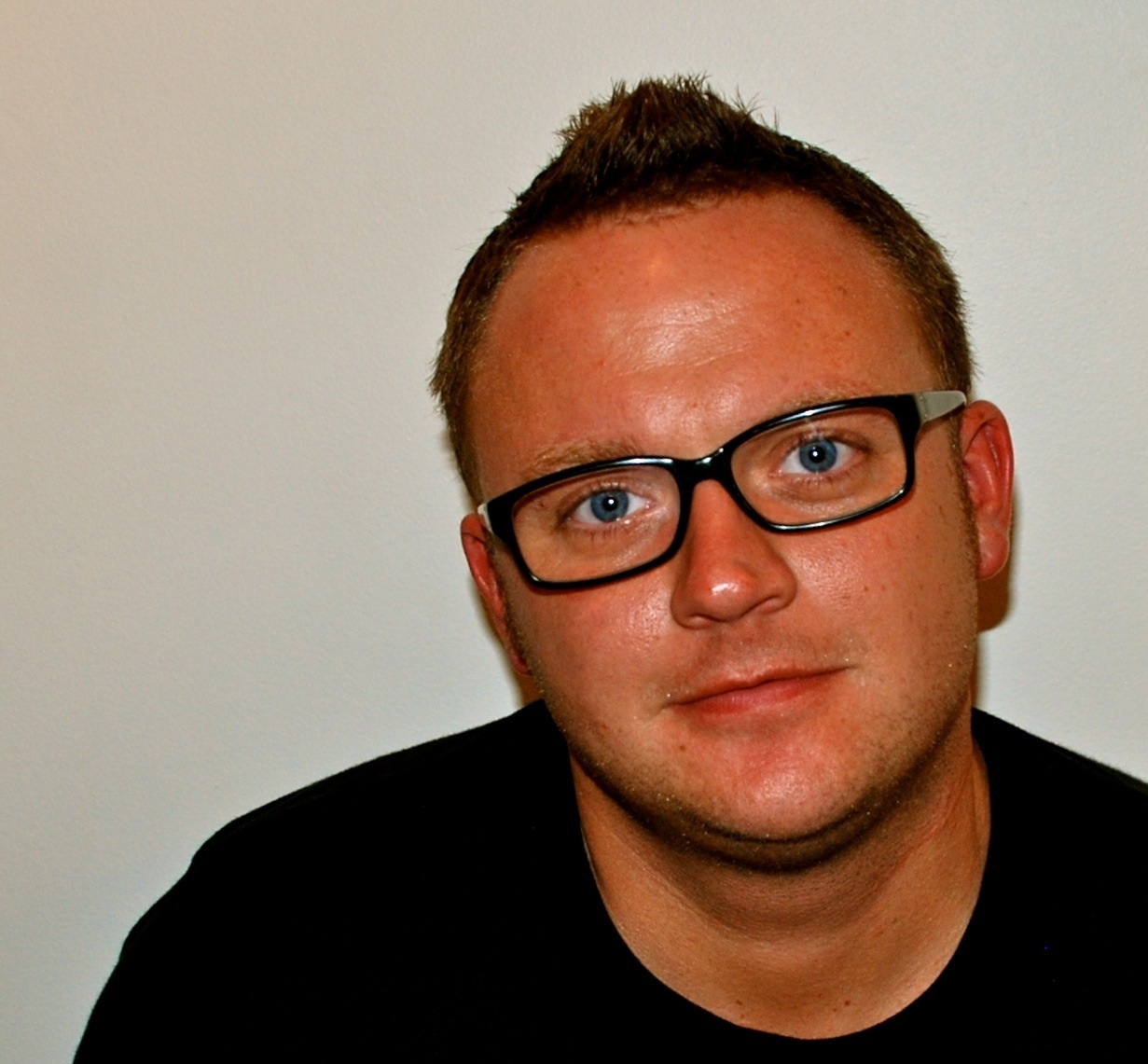 BEN AKERS.jpg