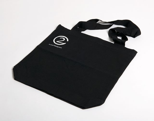 Holt_2c_tote.jpg