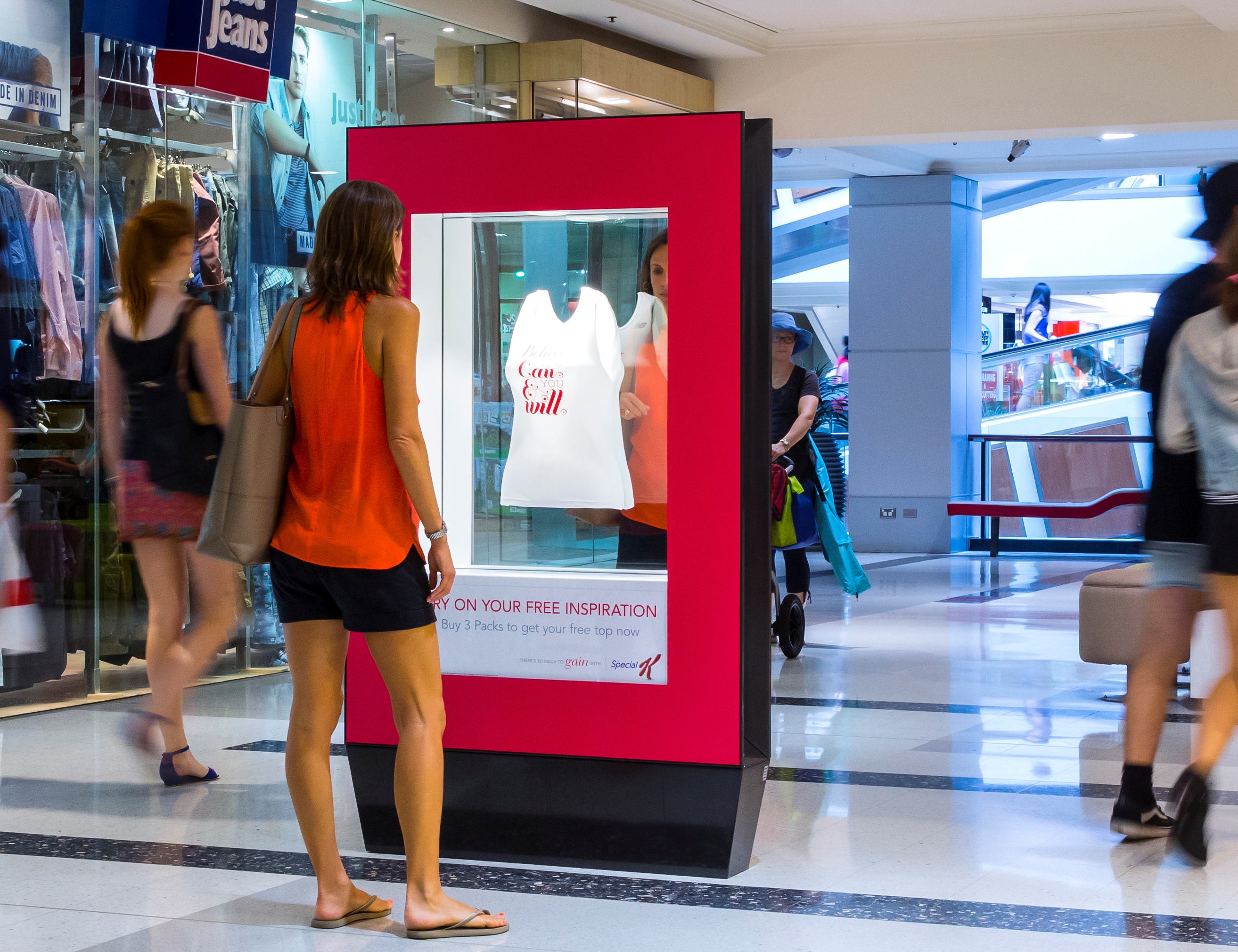 Special K - shopping centre change-room mirror - special build - Chatswood cu.jpg