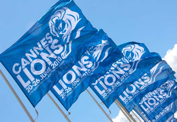 CANNES-FLAGS-2010.jpg