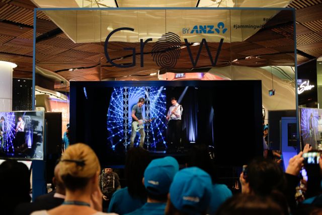 Hologram Keith Urban Performs at Pitt Street Mall, Sydney.jpg
