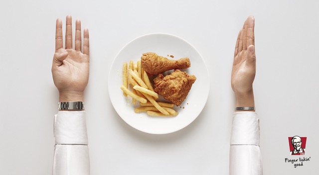 LoRes_KFC_HandsPlate_1280px_Archive_3.jpg