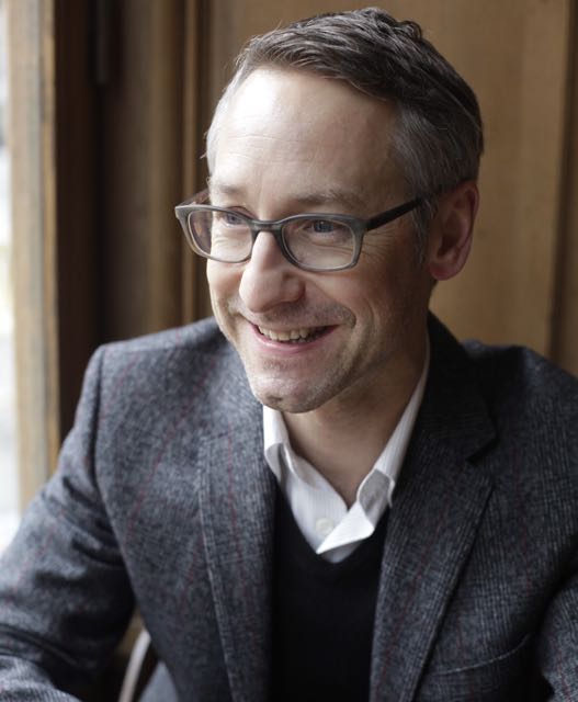 Portrait MT 012 haute def (1).jpg