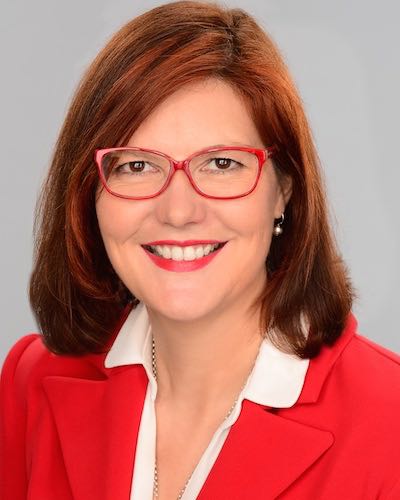 Laurette Douglas (1).jpg