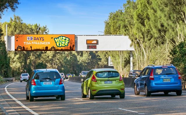 Wizz Fizz Halloween Countdown on oOh!