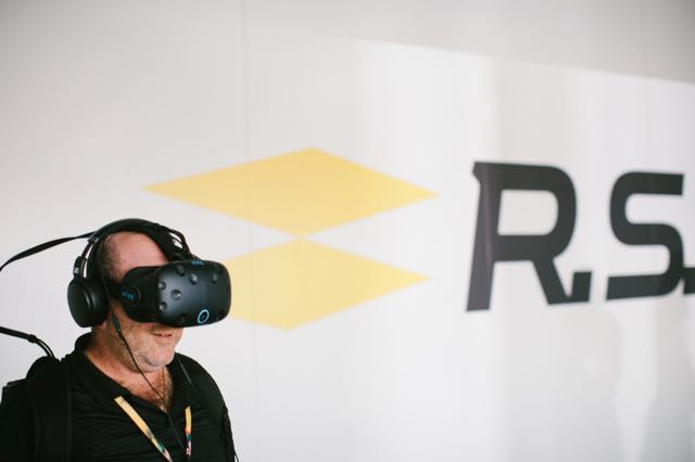 Renault_vr_2 (1).jpg
