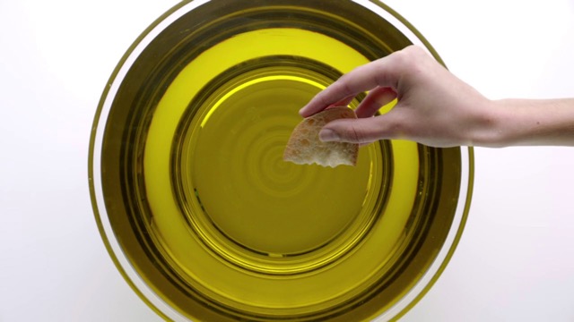 Olive-Oil.jpg