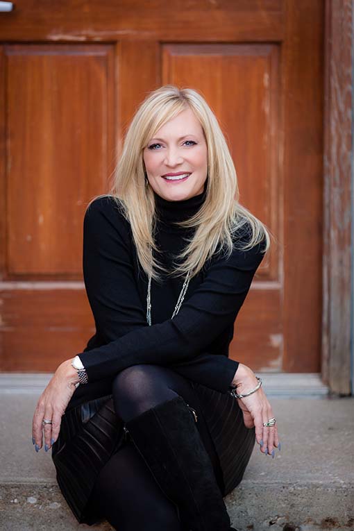 Debbi Vandeven.jpg