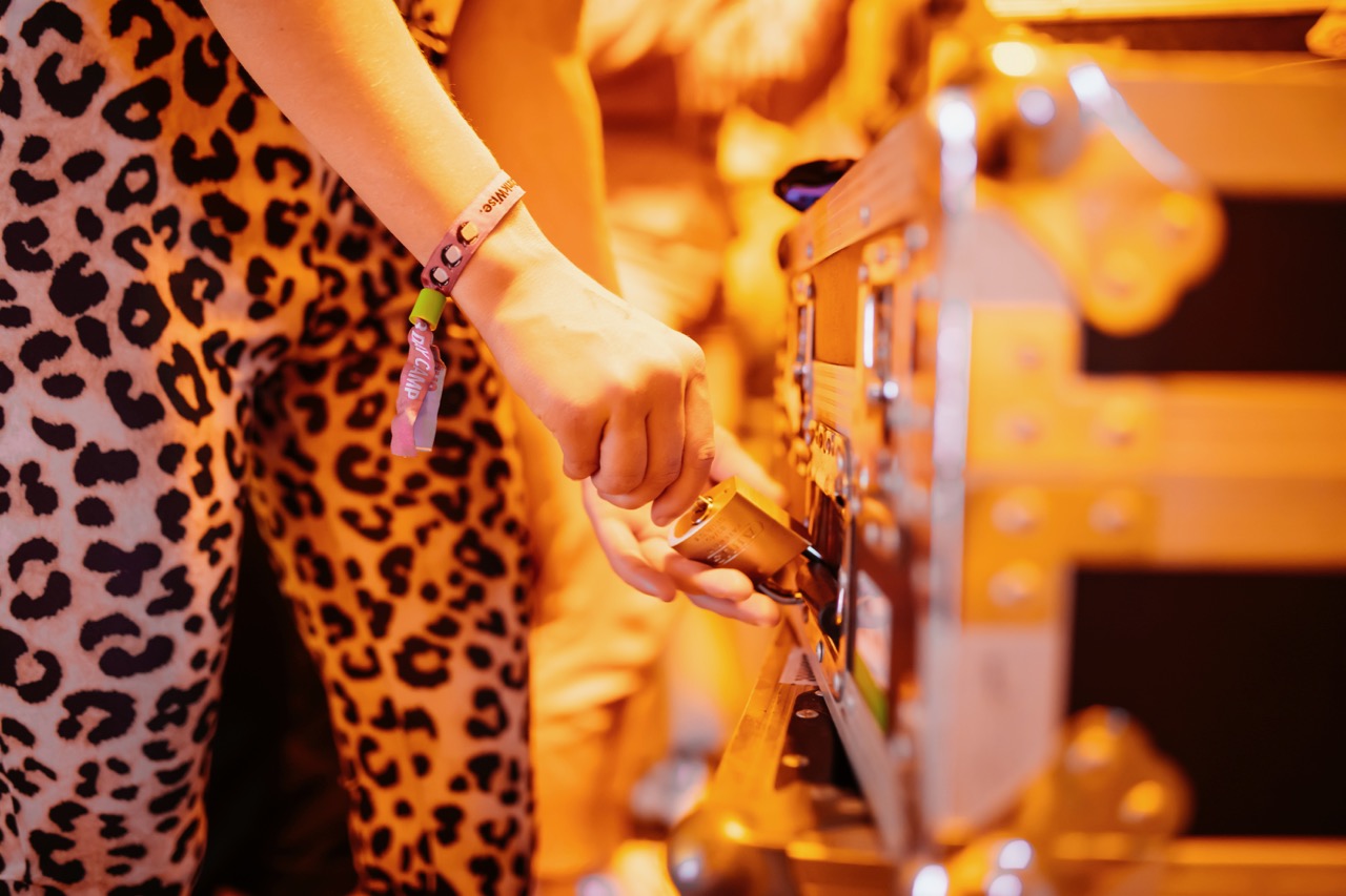 Bonds launches ‘Bonds Bedrooms’ consumer activation at Splendour in the Grass via Taboo