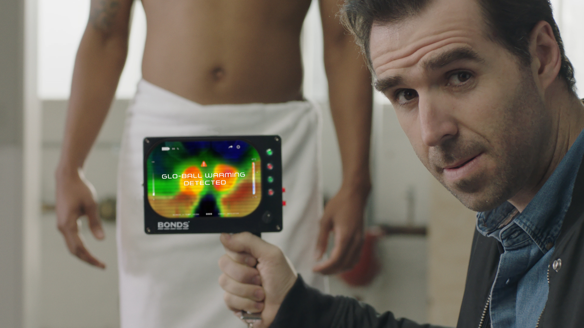 Bonds urges men to fight ‘Glo-ball Warming’ in latest campaign via Leo Burnett, Melbourne
