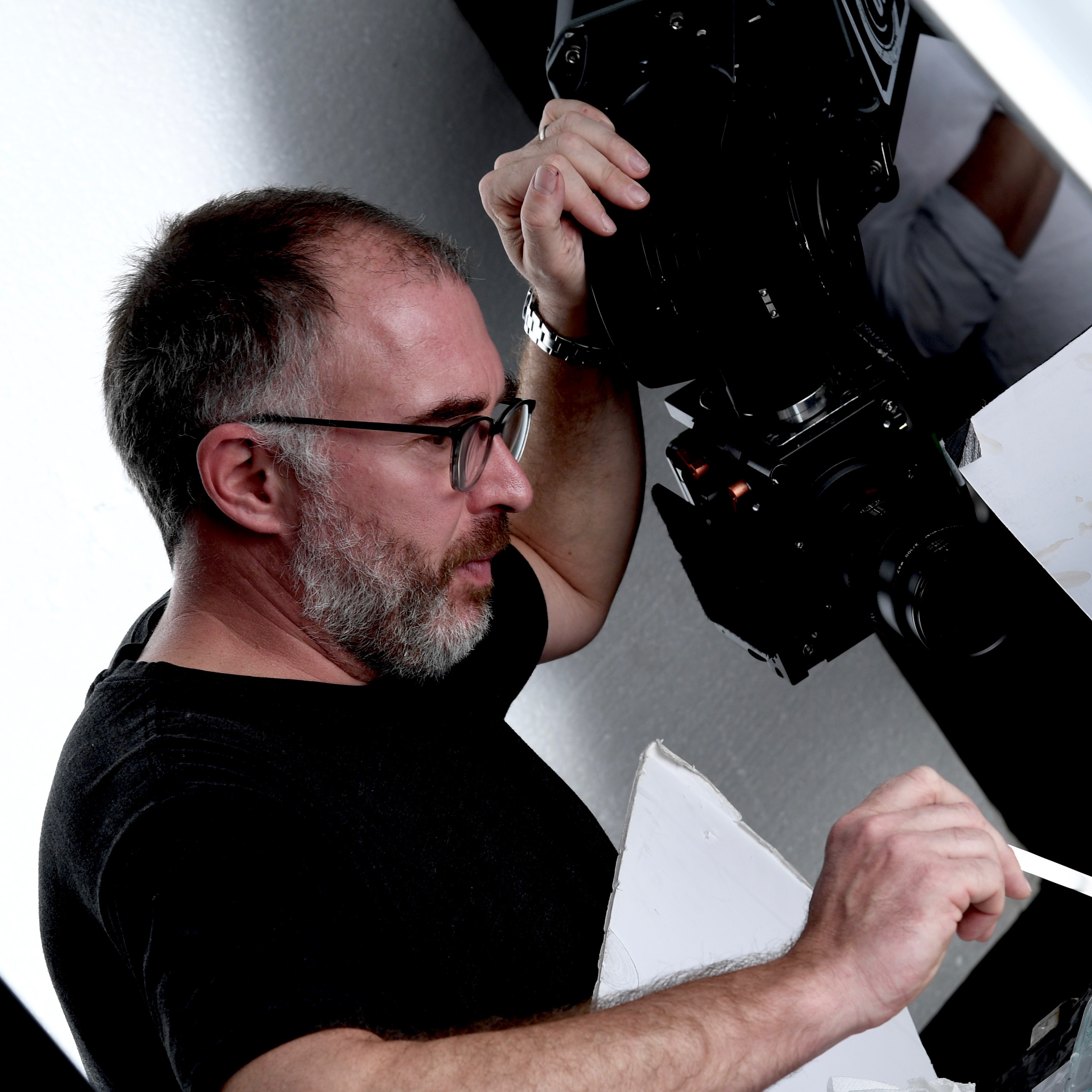 Tabletop specialist director and DOP Etienne Proulx now available through Tasty Pictures