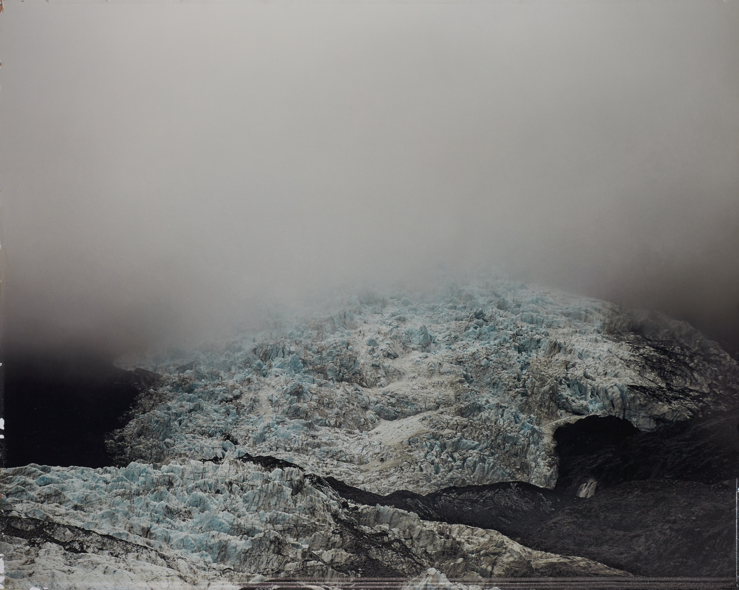 This Thursday’s ‘Thicker Than Blood’ Auction in Paddington in support of photographer Simon Harsent filling up fast