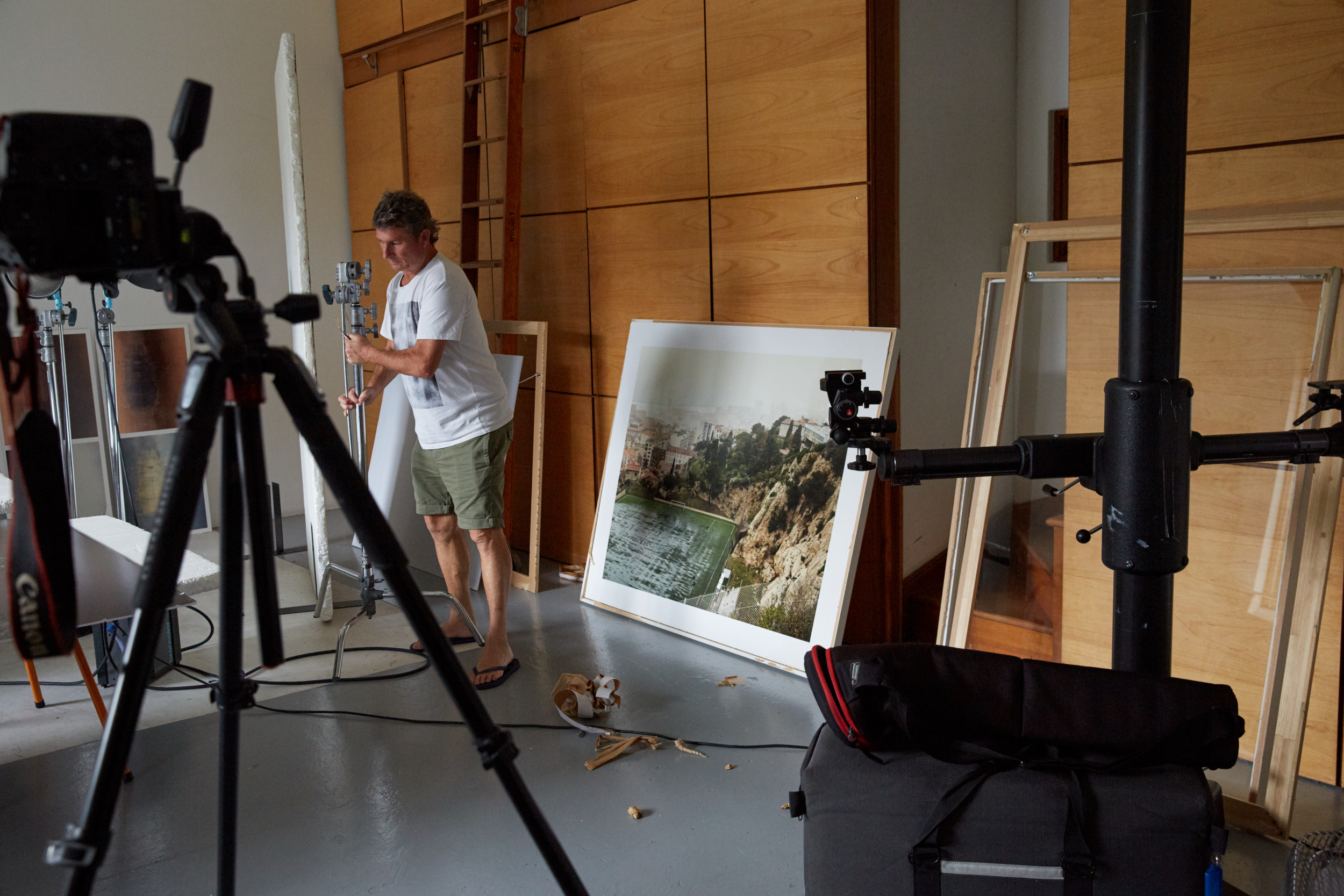 This Thursday’s ‘Thicker Than Blood’ Auction in Paddington in support of photographer Simon Harsent filling up fast