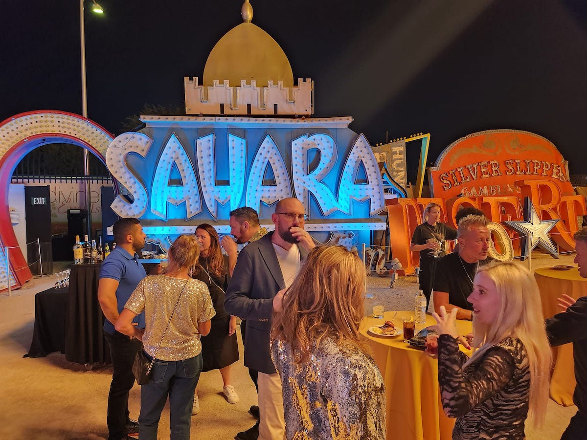 LIA hosts jury dinner and cocktail party at famous Neon Sign Museum in Las Vegas