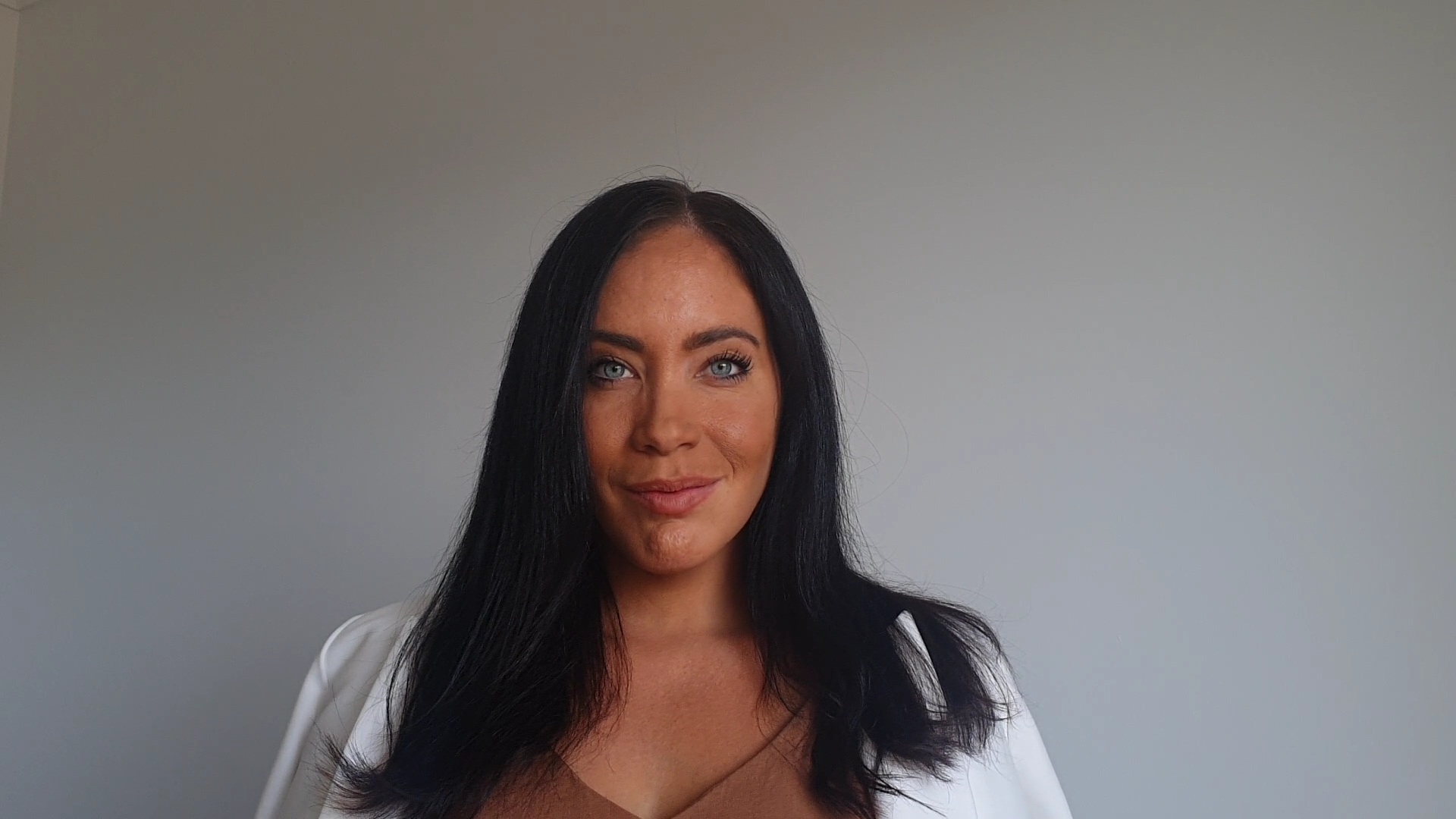M&C Saatchi Group and Saatchi Gallery names Clare Jaque Vasquez as one of six international winners of inaugural Art for Change Prize