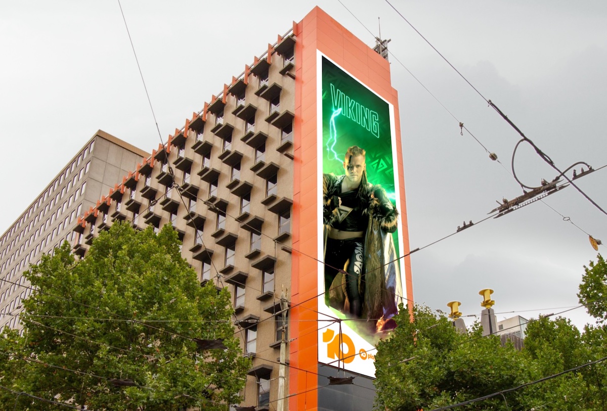 Gladiators takes over all Eastern Seaboard 3D Anamorphic sites in new work via Cutting Edge