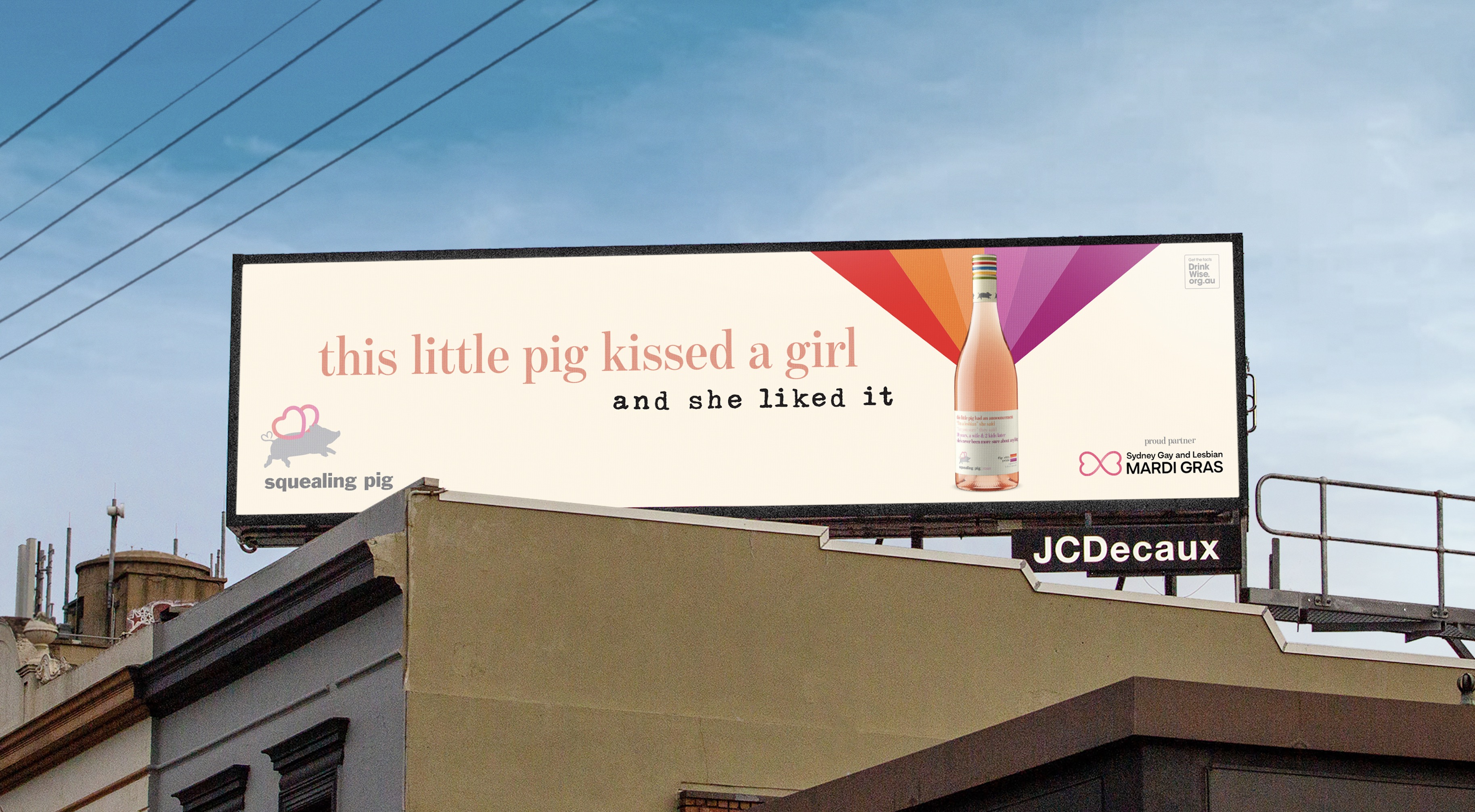 Squealing Pig shares the love in new billboard ahead of Footy Finals via Splash, TWE + Mindshare