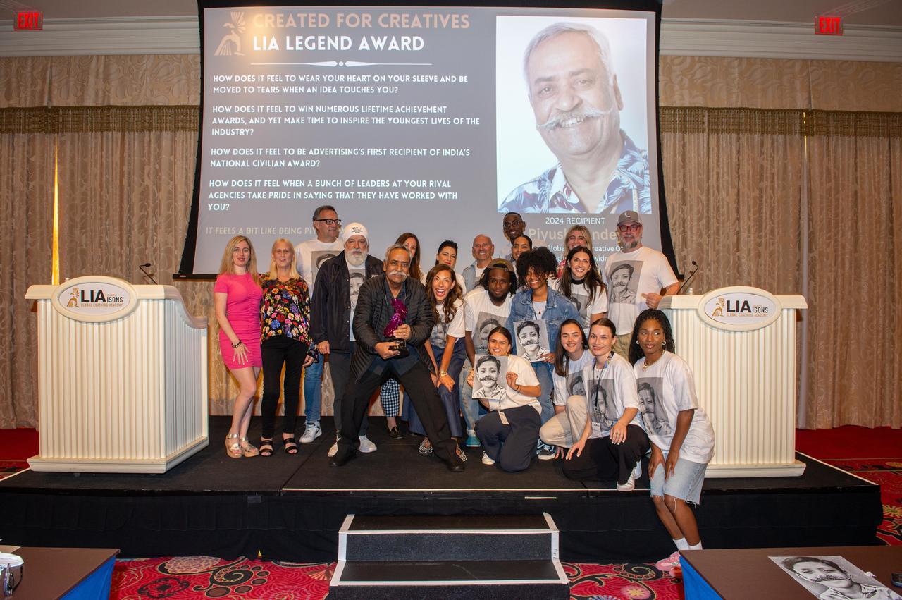 LIA presents prestigious 2024 Legend Award to Piyush Pandey, former global CCO of Ogilvy
