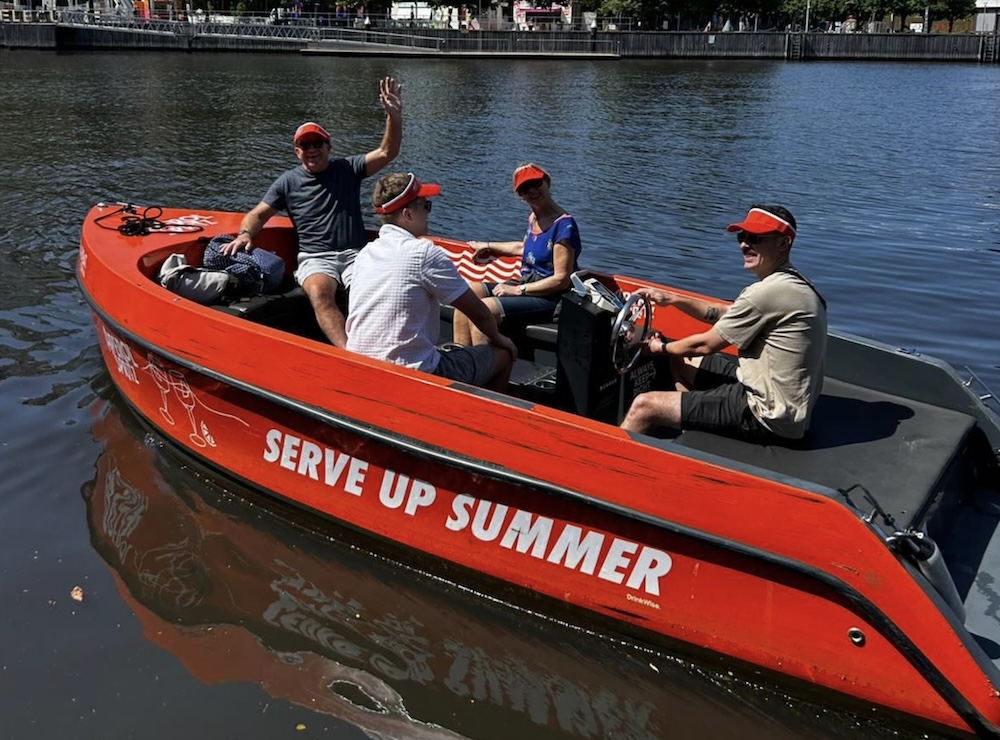 Aperol’s iconic Yarra River gondola experience returns via Blobfish International + Mindshare