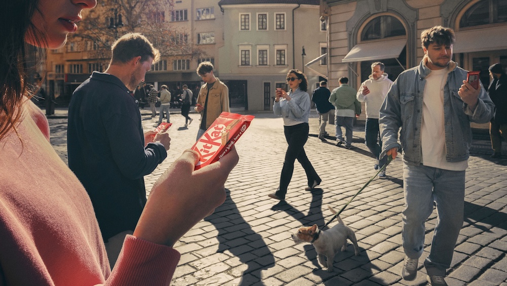 Aussie expat Jake Barrow helms new KitKat OOH campaign via VML Czechia – spoofing screen addiction with a fresh twist on ‘Have a Break’