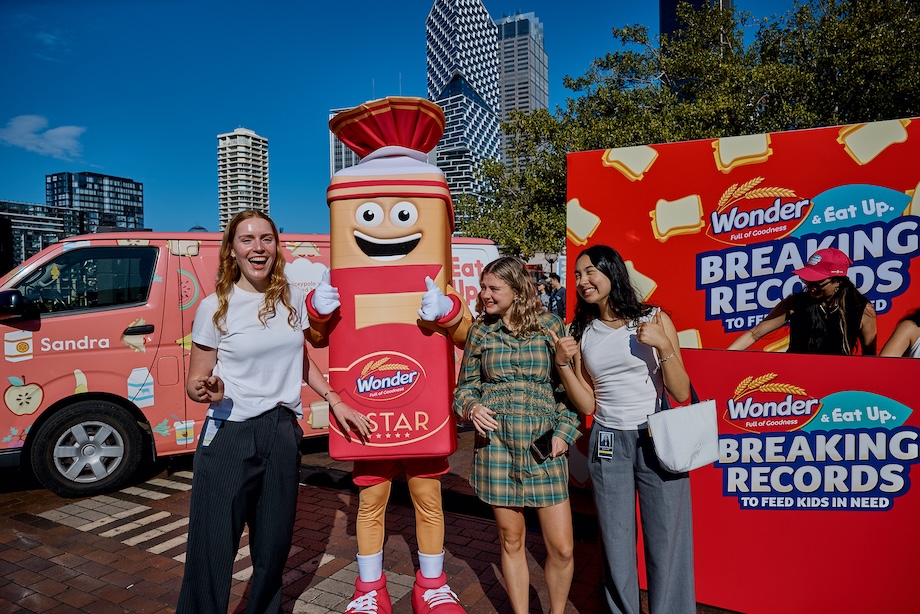 Wonder and Eat Up break Guinness World Record in sandwich stunt via MBCS + Good Talent Media