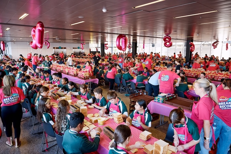 Wonder and Eat Up break Guinness World Record in sandwich stunt via MBCS + Good Talent Media