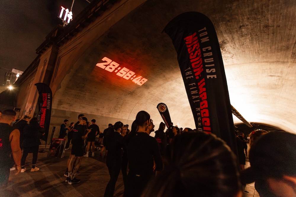 Over 300 spies take over Sydney for Mission: Impossible night run in new stunt via Hello
