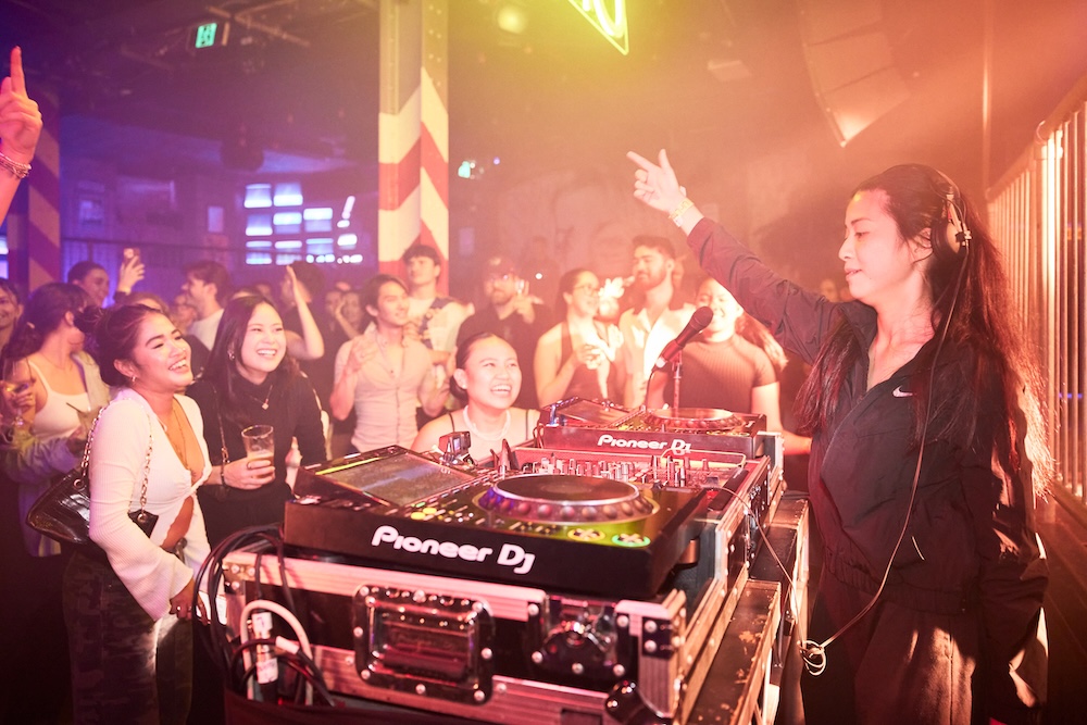 Adland’s Best DJ Quianna Baterna from OMD wins inaugural Club UnLtd Sydney event whilst raising money for youth at risk