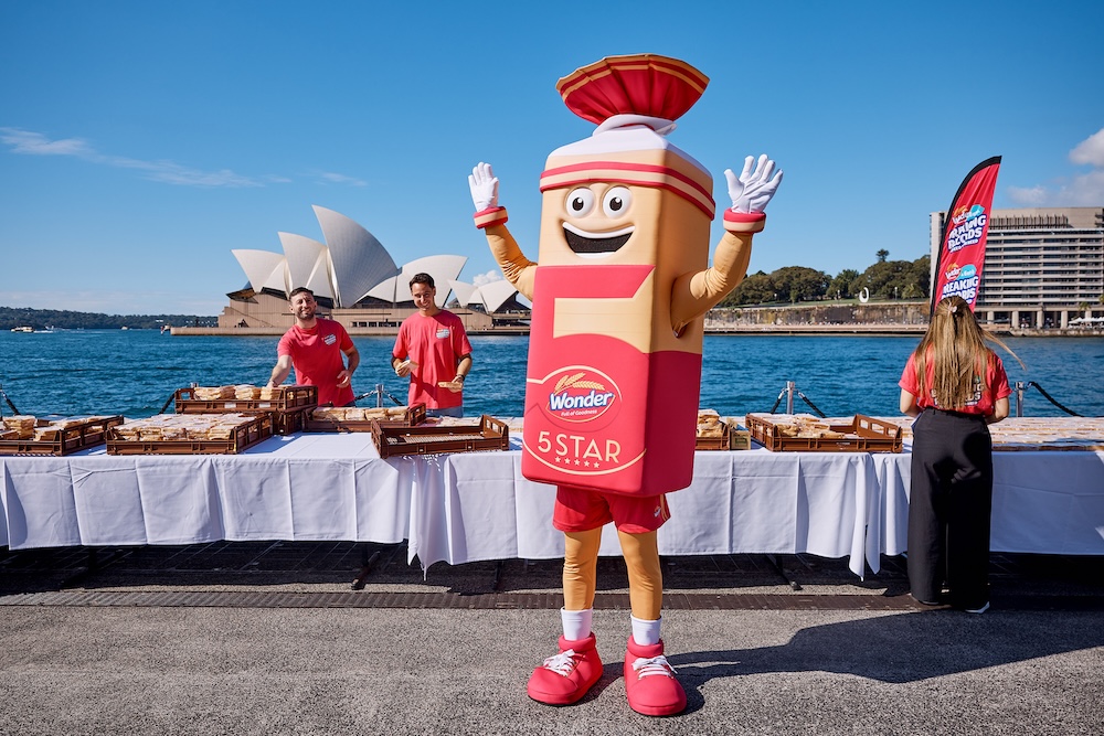 Wonder and Eat Up break Guinness World Record in sandwich stunt via MBCS + Good Talent Media