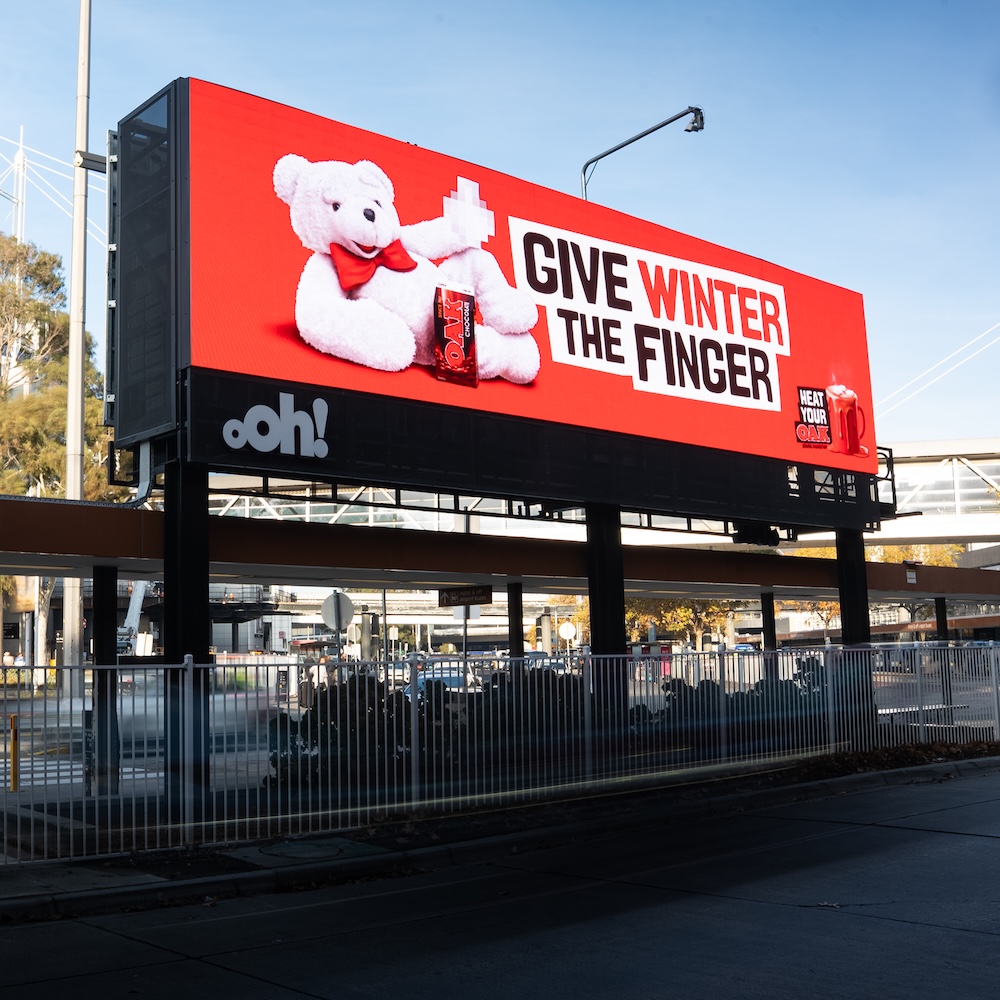 OAK turns up the heat with interactive bus shelter in new campaign via Creaytive + Zenith