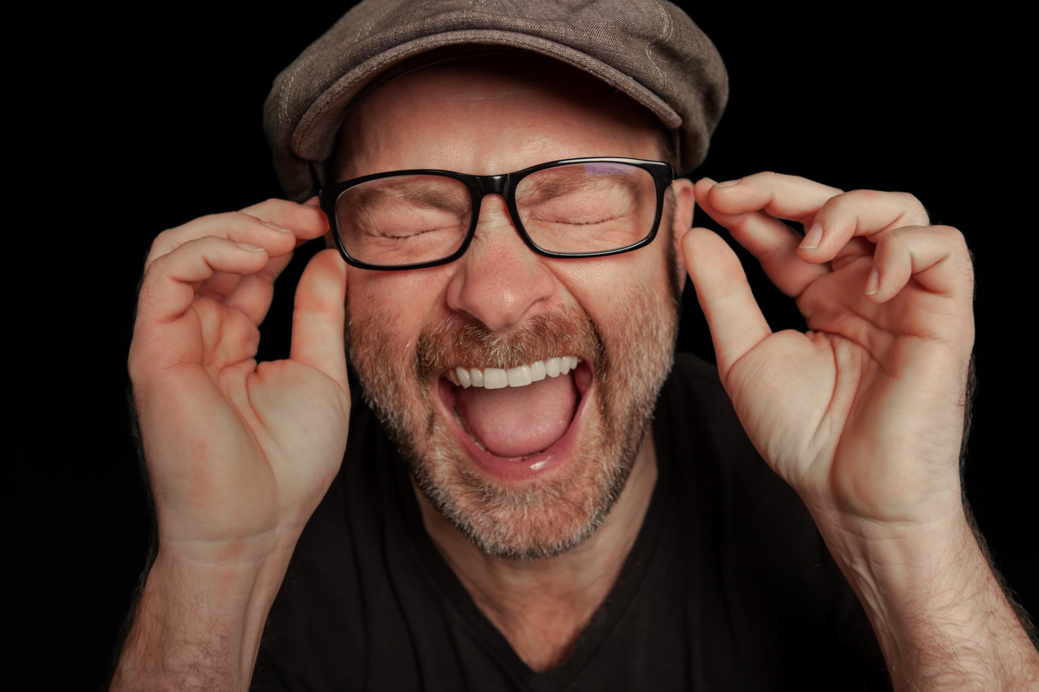 Voice actor Rupert Degas: “Perfect Voices, Perfect Opportunity: The Brilliant Mediocrity of AI!”