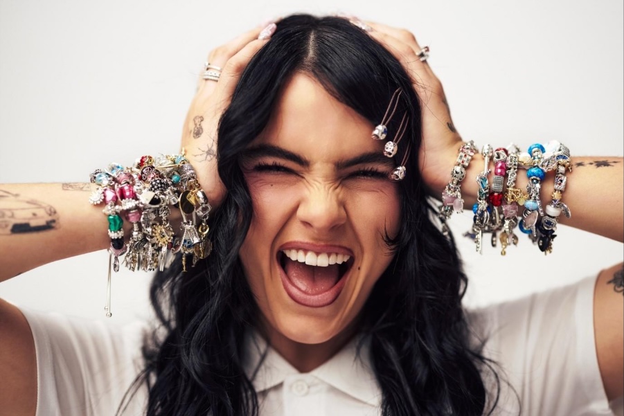 Pandora launches Y2K-inspired charm campaign with pop icon BENEE via BRING Agency and Augusto