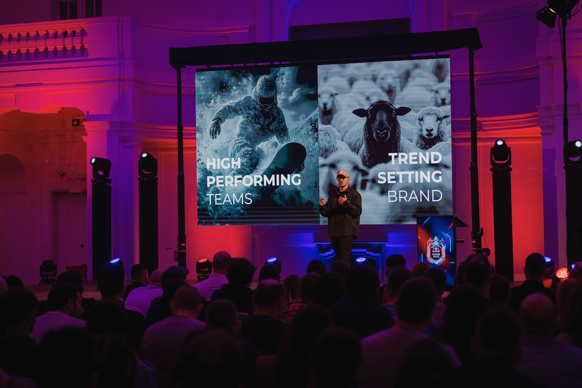 REBORN appoints European AI expert Mike Bubenicek as Head of Creative Strategy & Innovation