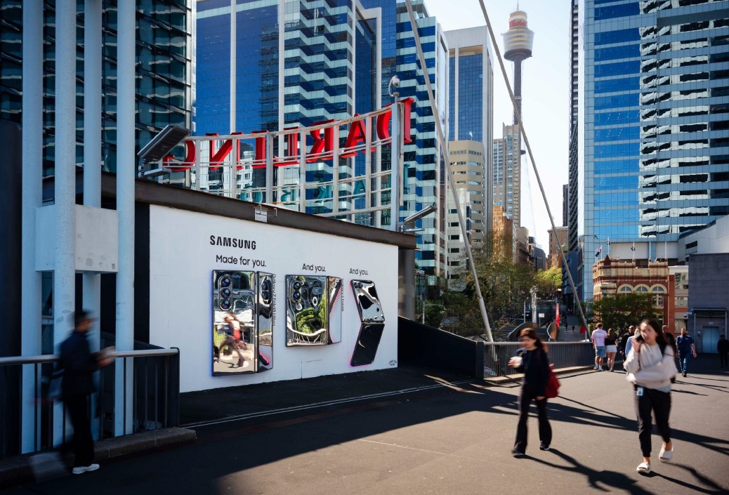 Samsung launches new digital OOH campaign ‘Welcome to Foldables’ in Australia